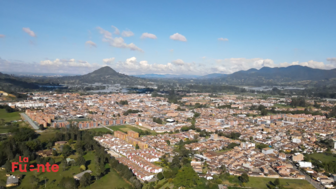 Gobernación de Antioquia otorga reconocimiento a equipo de Catastro de La Ceja.