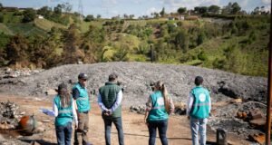 Tras incendio en Rionegro, Cornare impone medida preventiva en flagrancia a la Fundación Botellas de Amor.